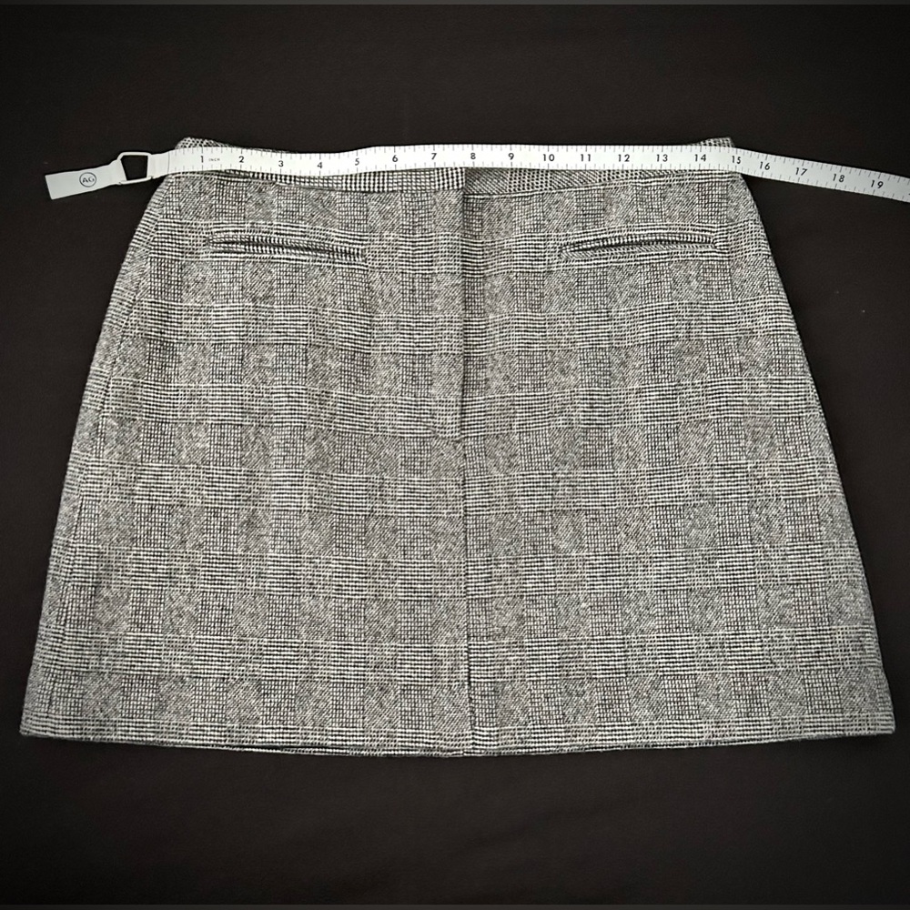 *EUC* Vtg. 90s DKNY Plaid Micro Mini Pencil Skirt - Sz. 8 - Picture 7 of 8